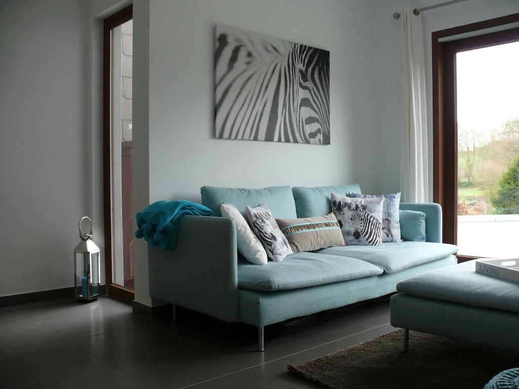 Gite La Malavisee Leernes 部屋 写真
